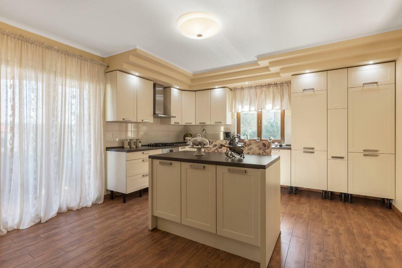 Villa Monique Vodnjan Εξωτερικό φωτογραφία